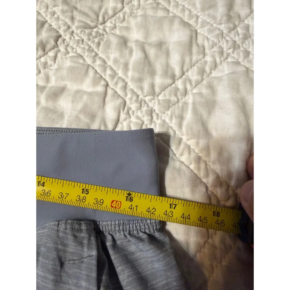 Lululemon THE Linerless Short Men Large Grey Heathered Training Gym Athletic